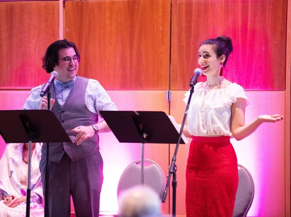 Student Cantors Justin Callas and Beth Reinstein perform at the summer concert