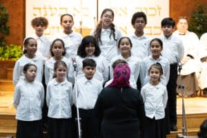 Interfaith children's choir at MLK Shabbat 2023