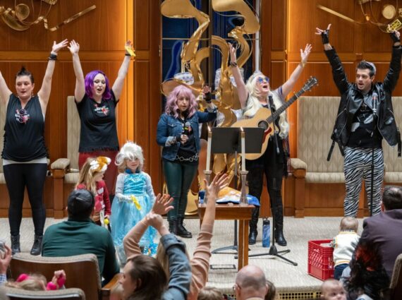 Clergy on the bimah during Purim