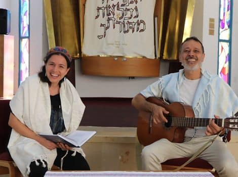 Rabbi Na'ama Dafni-Keller and Rabbi Gabby Dagan