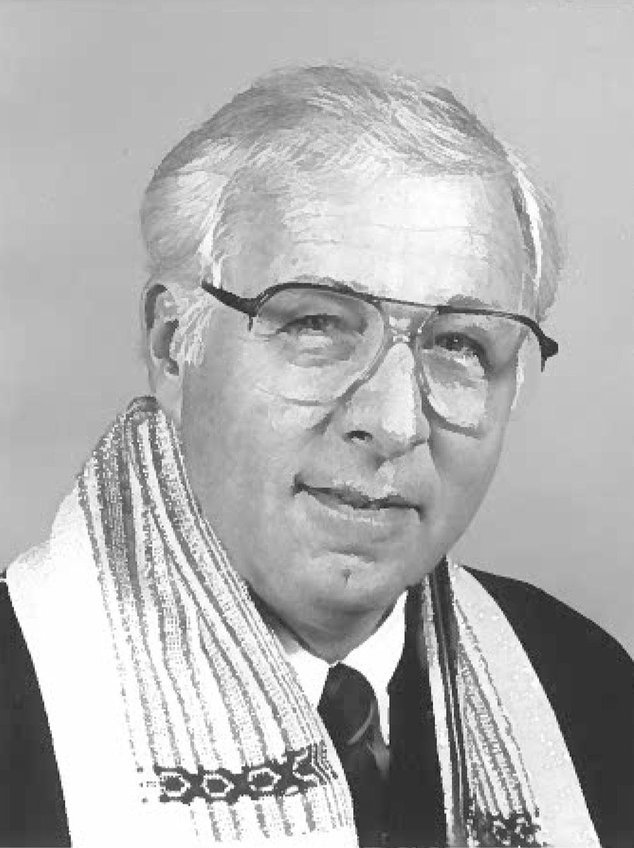 Cantor Roy Garber headshot