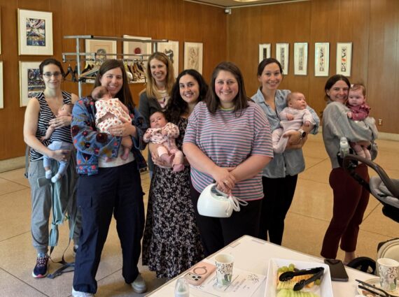 New Moms Group - moms and babies