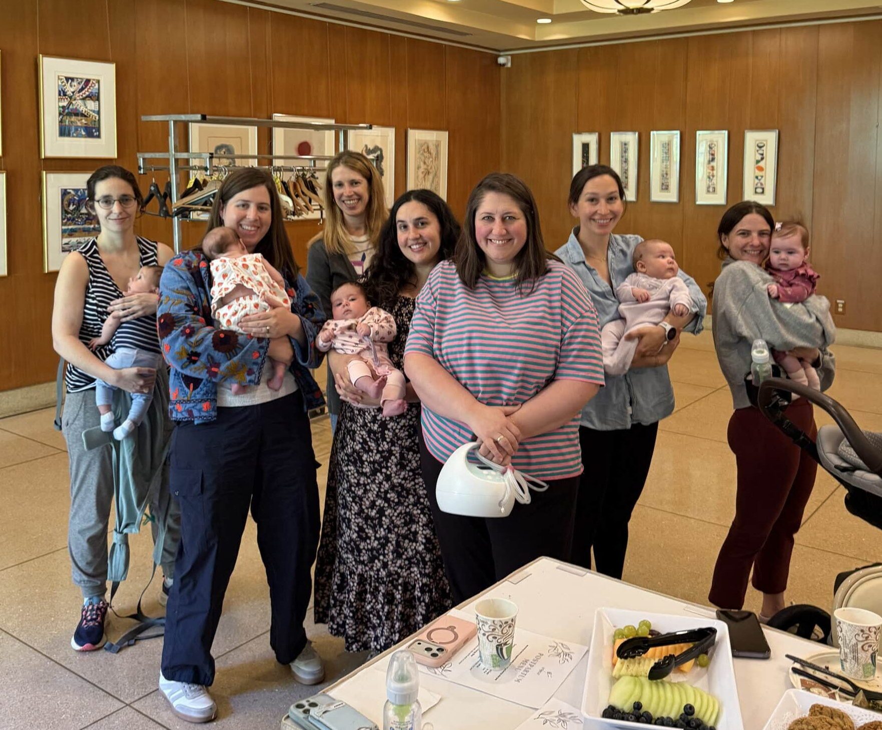 New Moms Group - moms and babies